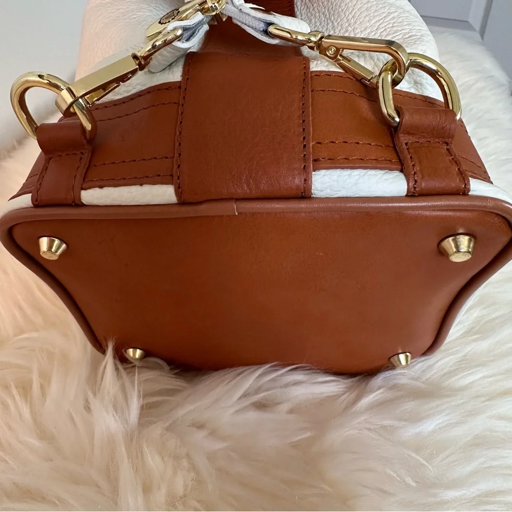 NWOT Italian White Brown Embosed Leather Convertible Backpack / Handbag w/Zipper